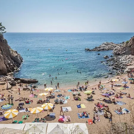 Nice In With 2 Bedrooms And Wifi Tossa de Mar