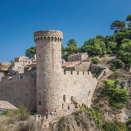 Nice In With 2 Bedrooms And Wifi Apartamento Tossa de Mar